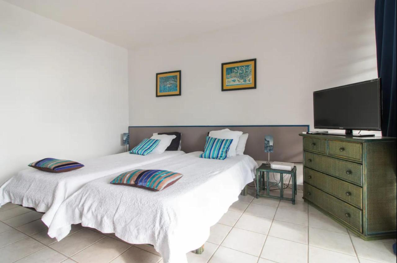 Un Pied-A-Terre Face A La Marina Apartman Le Marin Kültér fotó