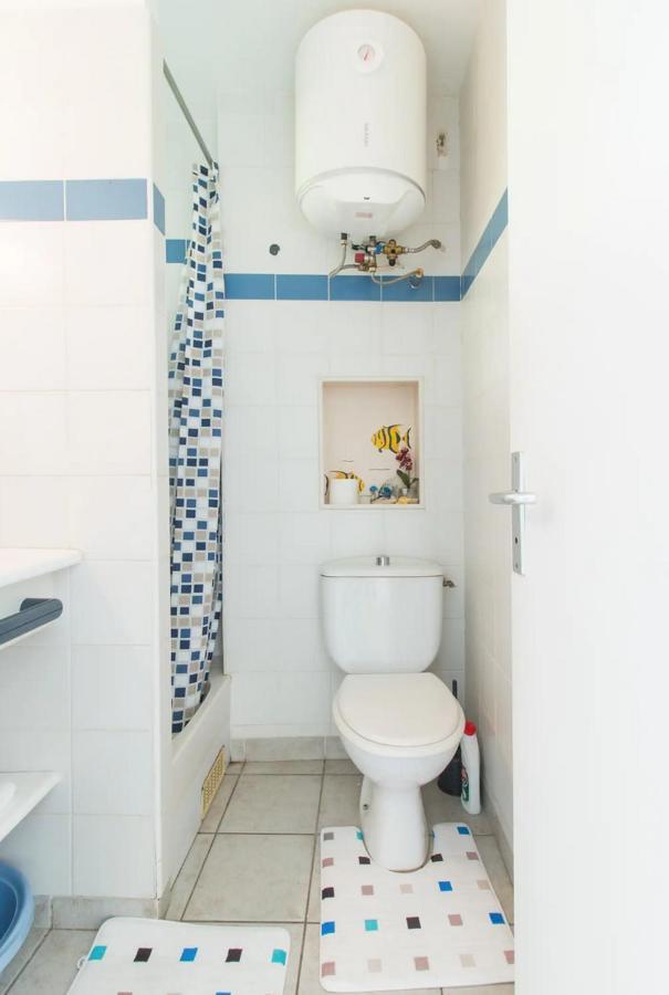 Un Pied-A-Terre Face A La Marina Apartman Le Marin Kültér fotó