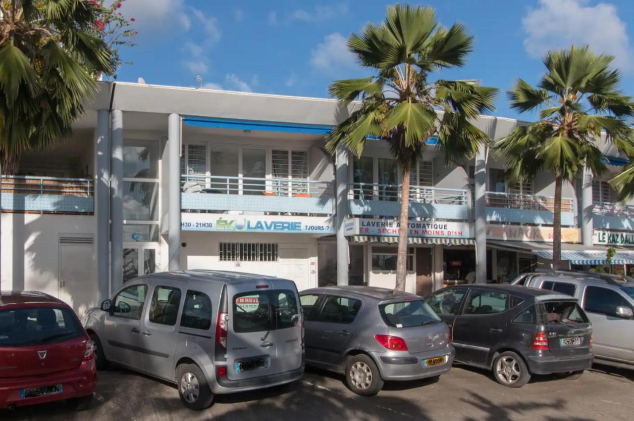 Un Pied-A-Terre Face A La Marina Apartman Le Marin Kültér fotó