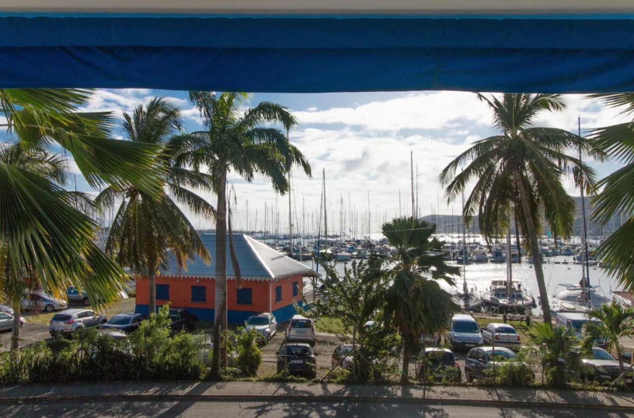 Un Pied-A-Terre Face A La Marina Apartman Le Marin Kültér fotó